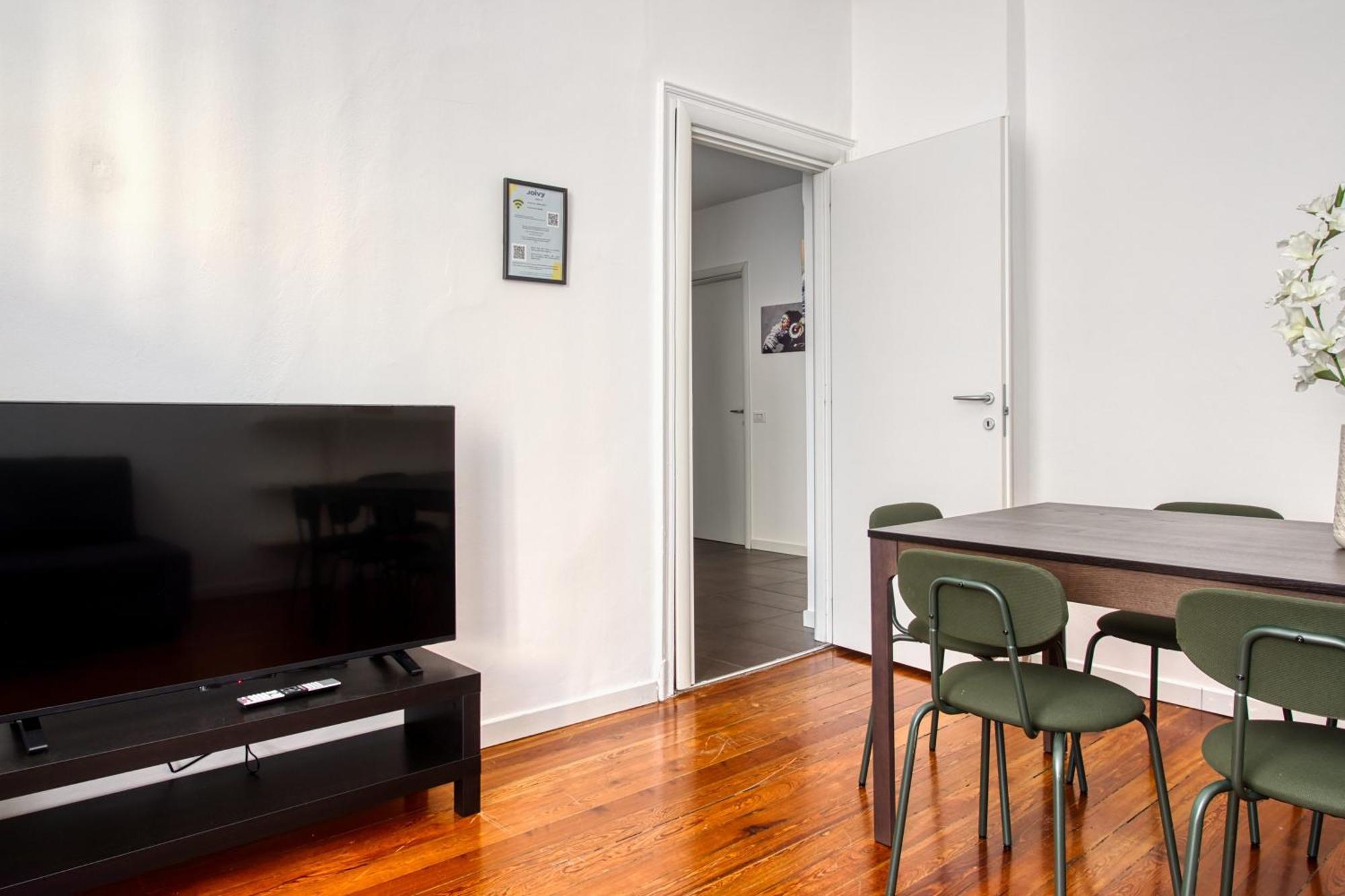 Joivy Cosy 3br Flat In The Centre Of * Milano