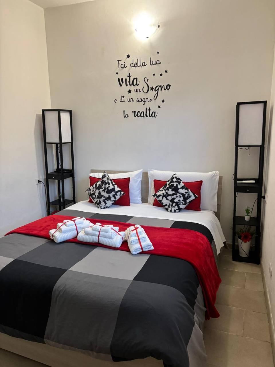Apartment Mambo House