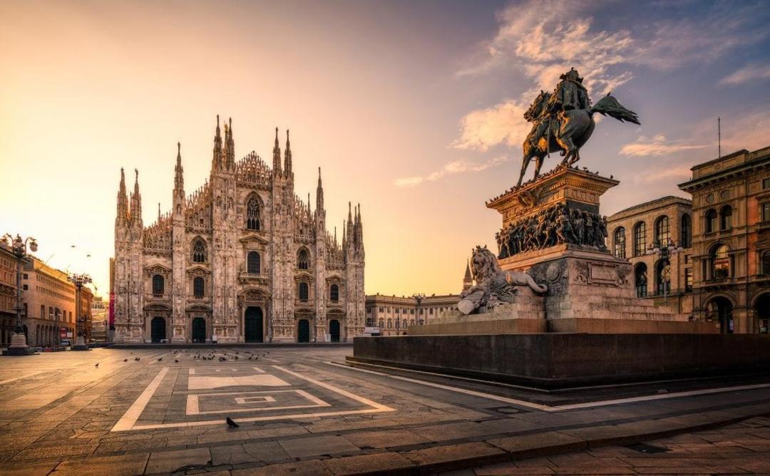 Stadium To Duomo - San Siro, Citylife, Duomo Milano