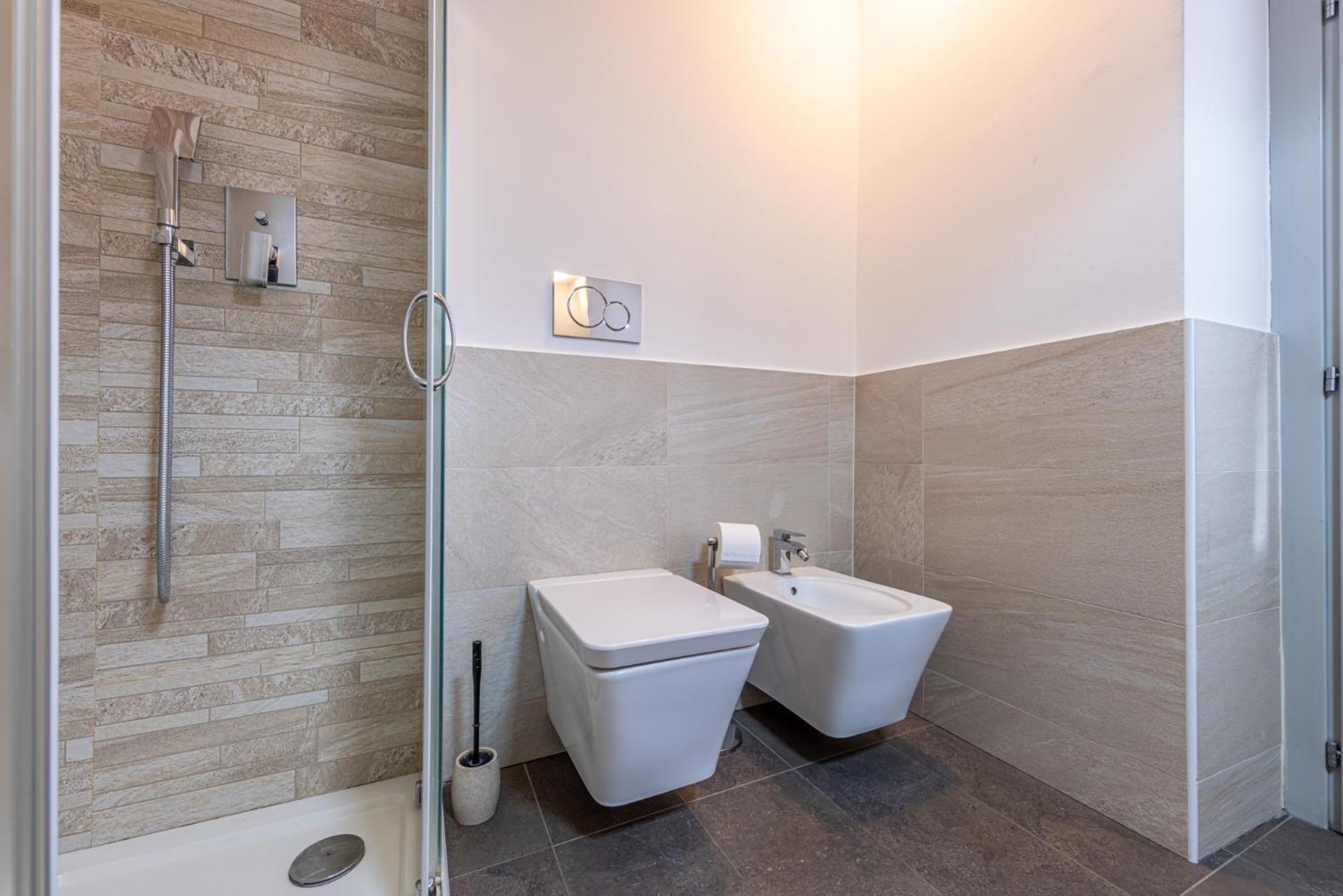 Sant' Ambrogio Flat Apartment *