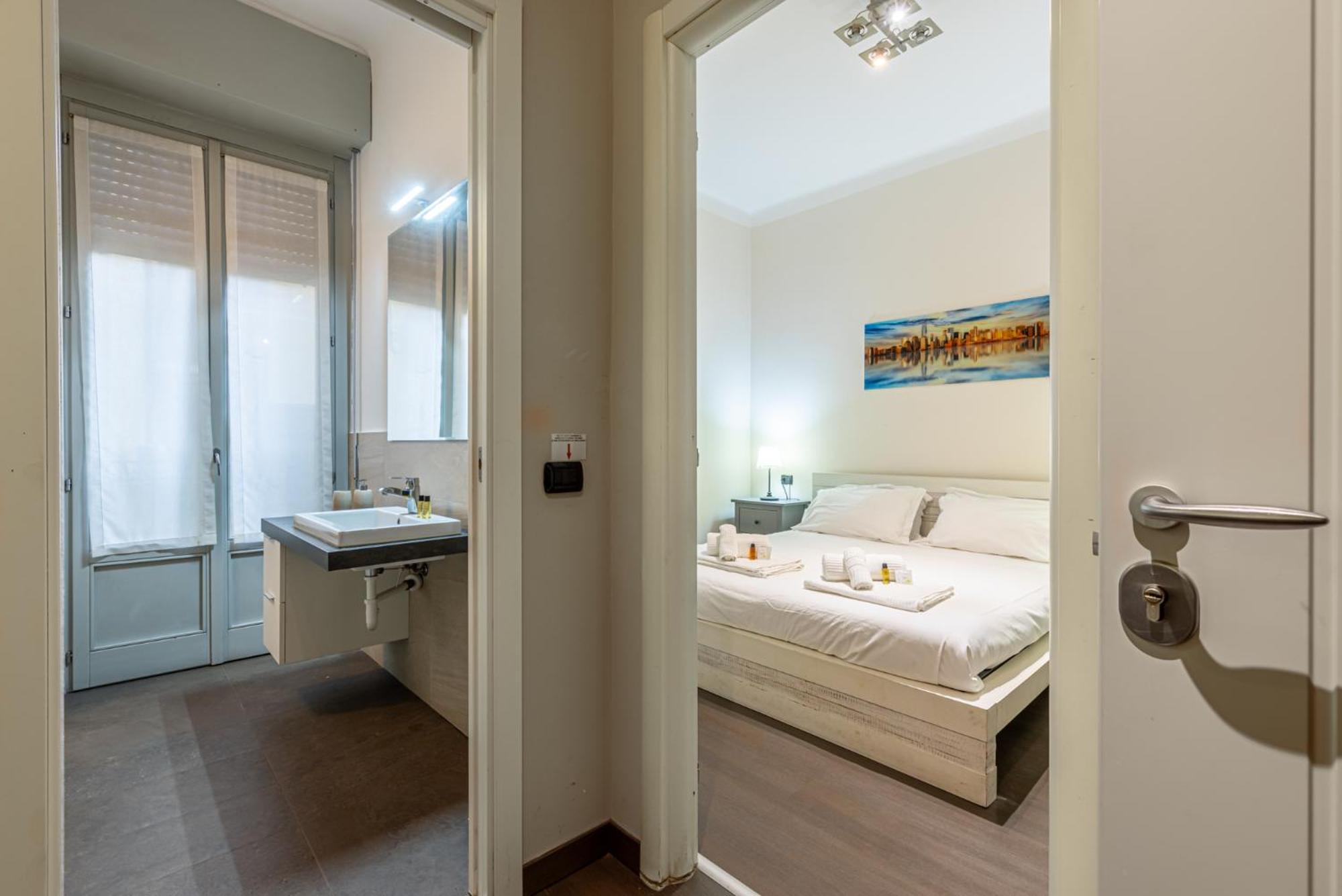 Sant' Ambrogio Flat Apartment Milan