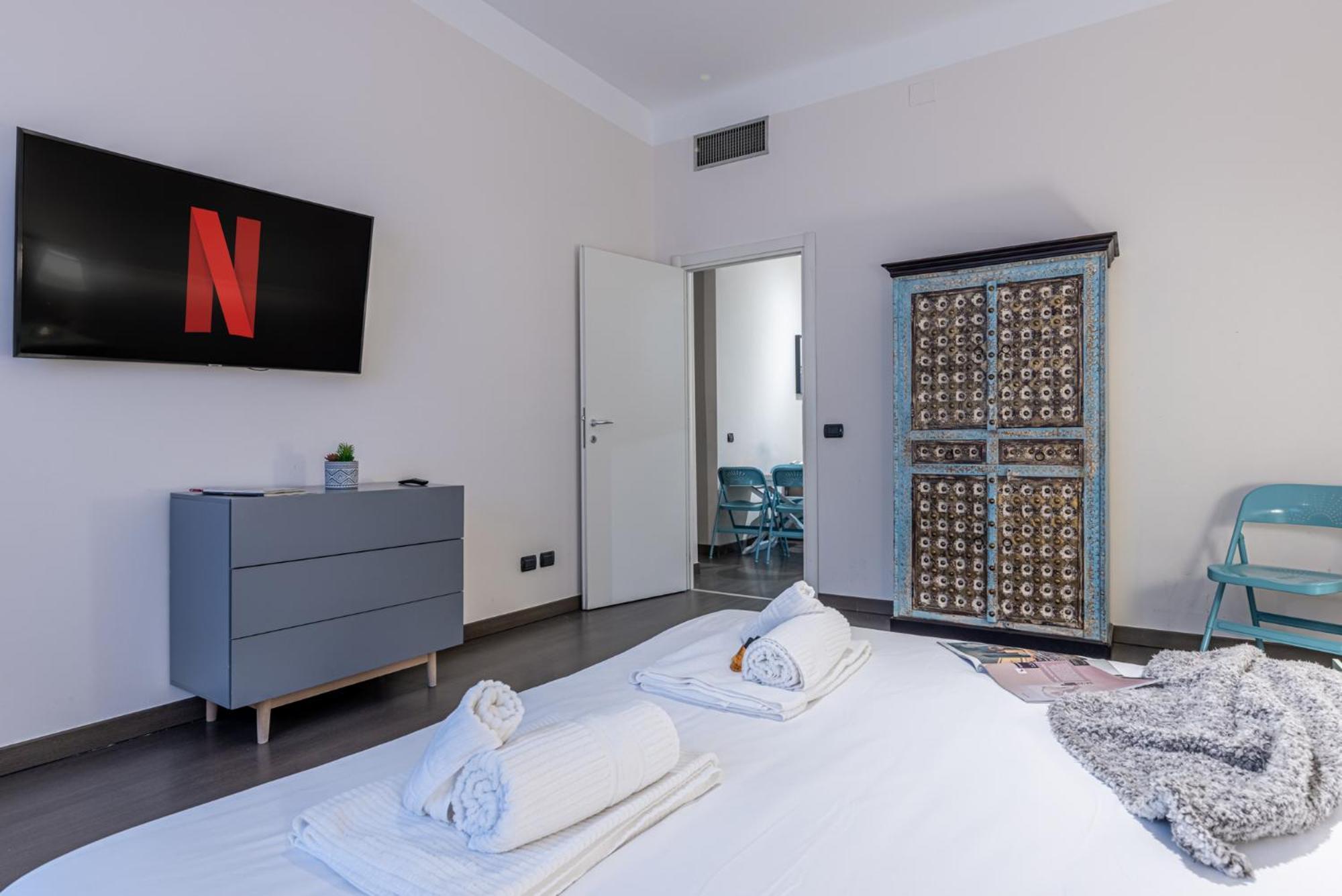Sant' Ambrogio Flat Apartment Milan
