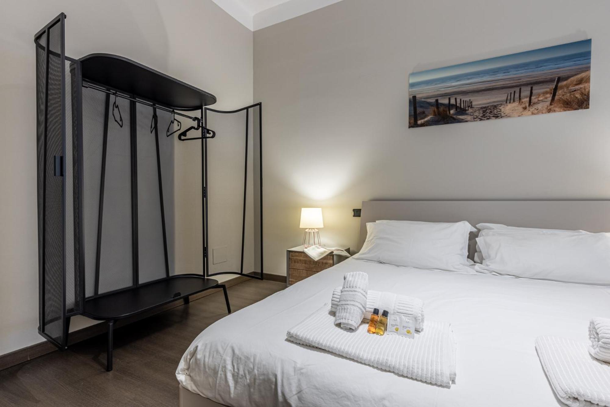 Apartment Sant' Ambrogio Flat