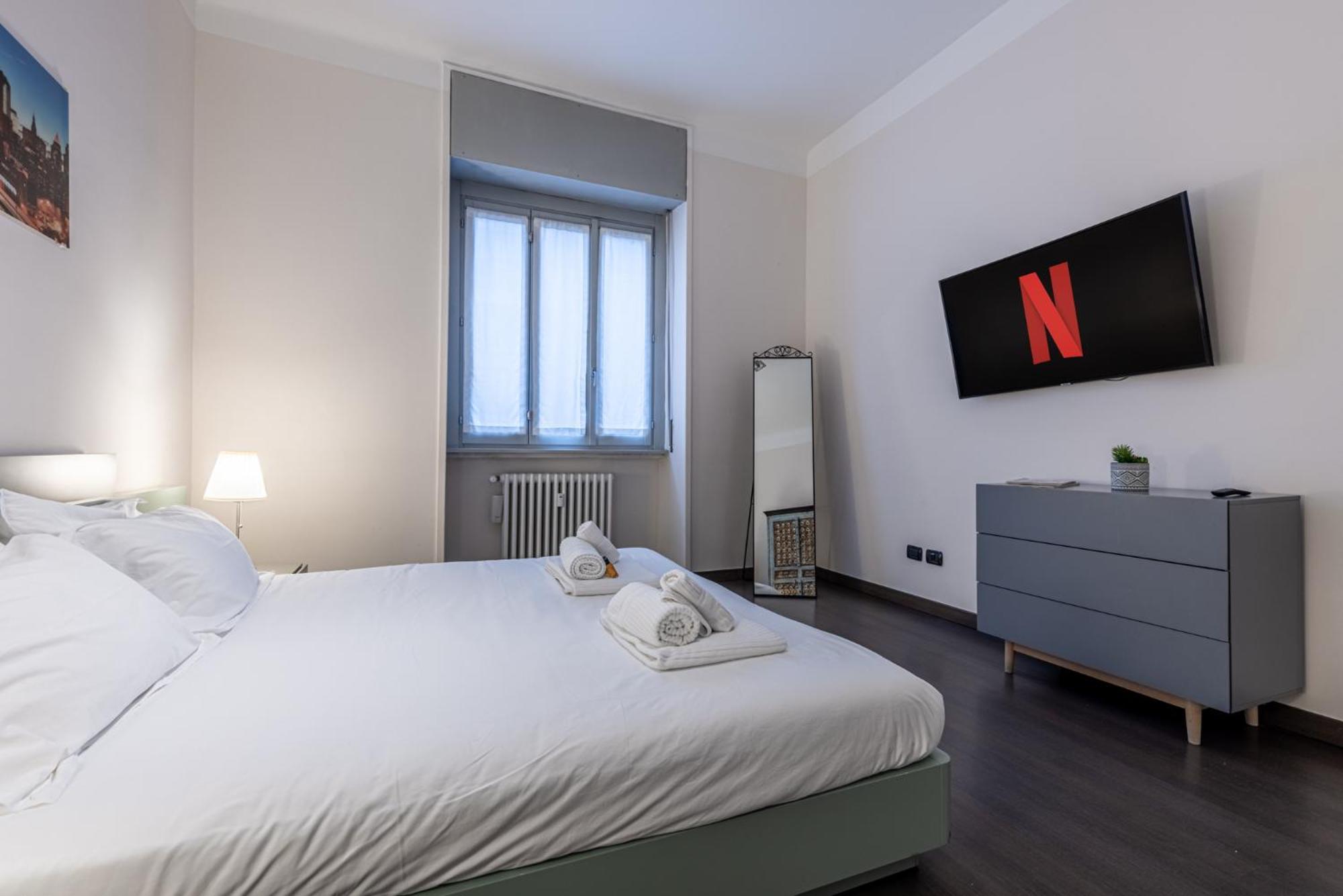 Apartment Sant' Ambrogio Flat Milan
