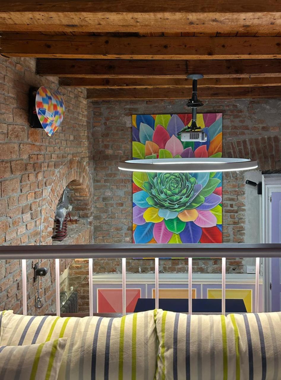 Affittacamere With Terrace In Naviglio Pavese *