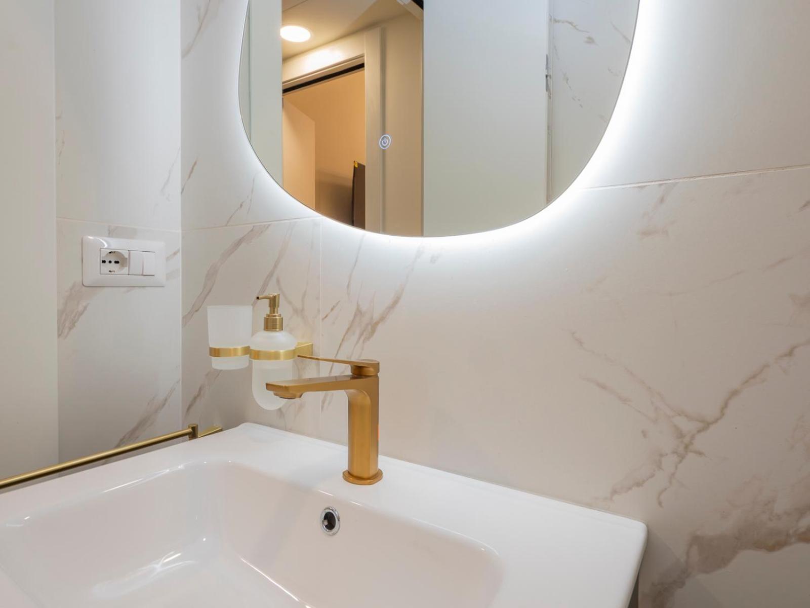 Apartment Welcoming & Modern Bocconi By Rentopolis Milan