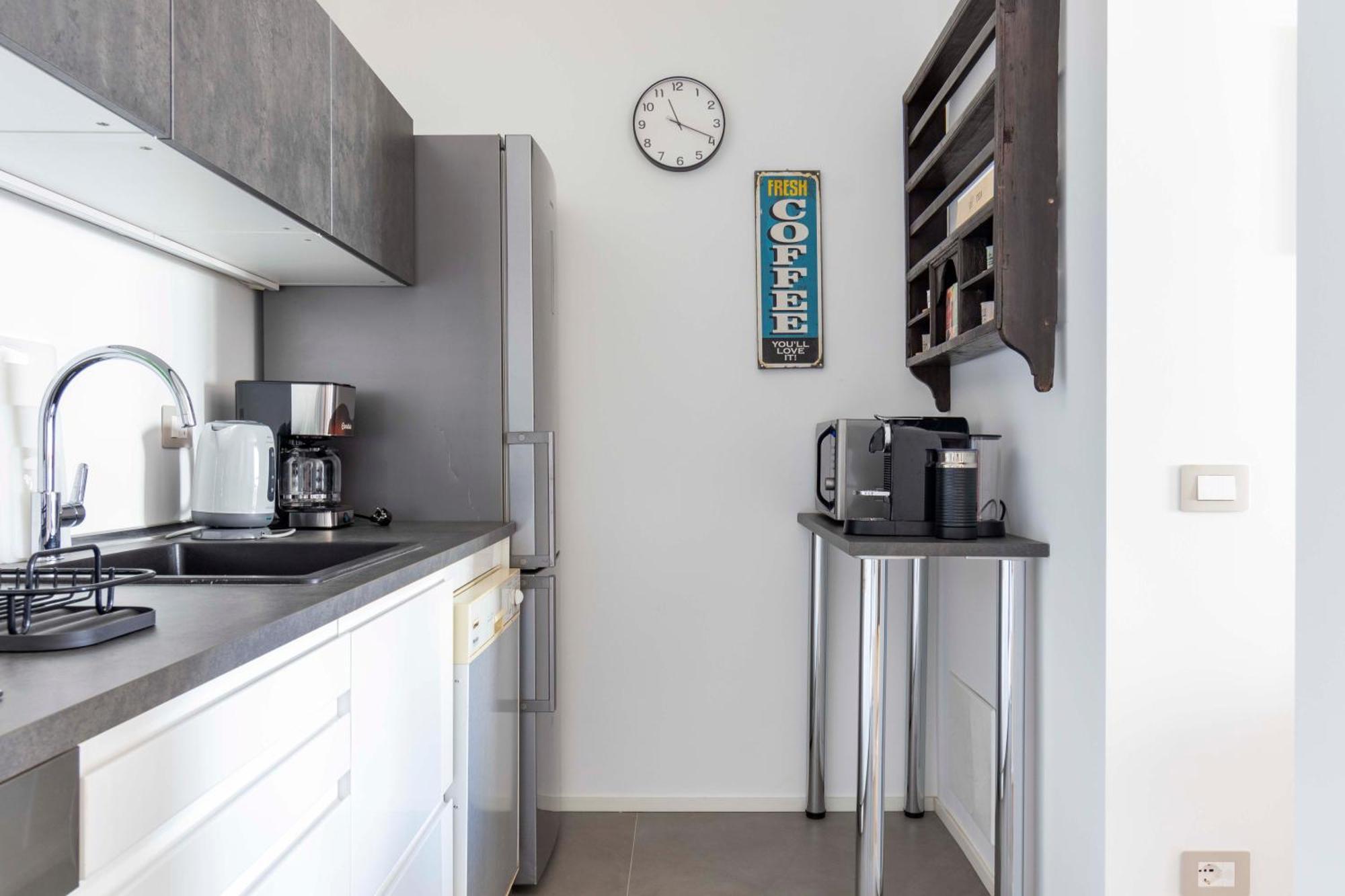 Bright House - Carozzi Apartment