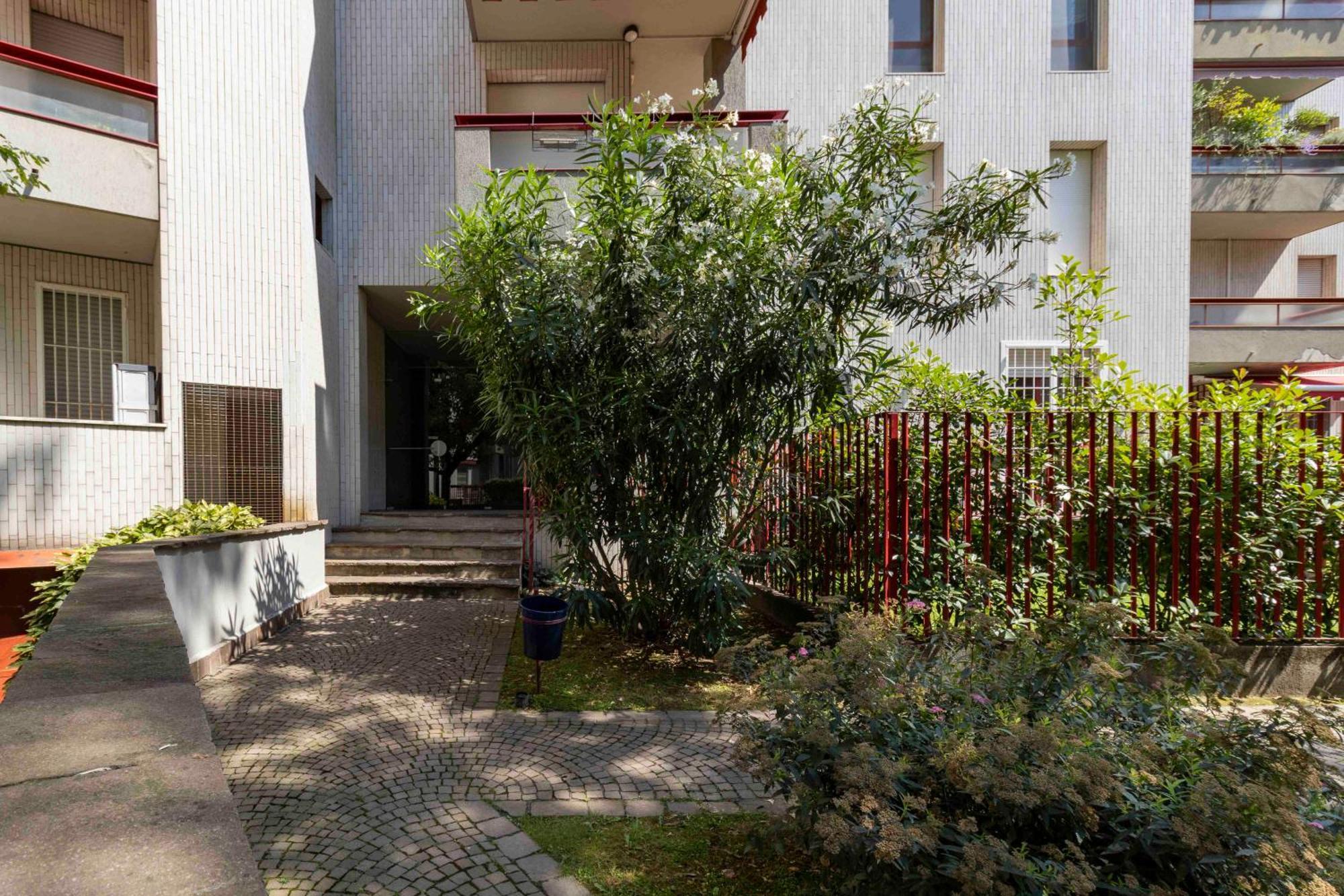 Bright House - Carozzi * Milan