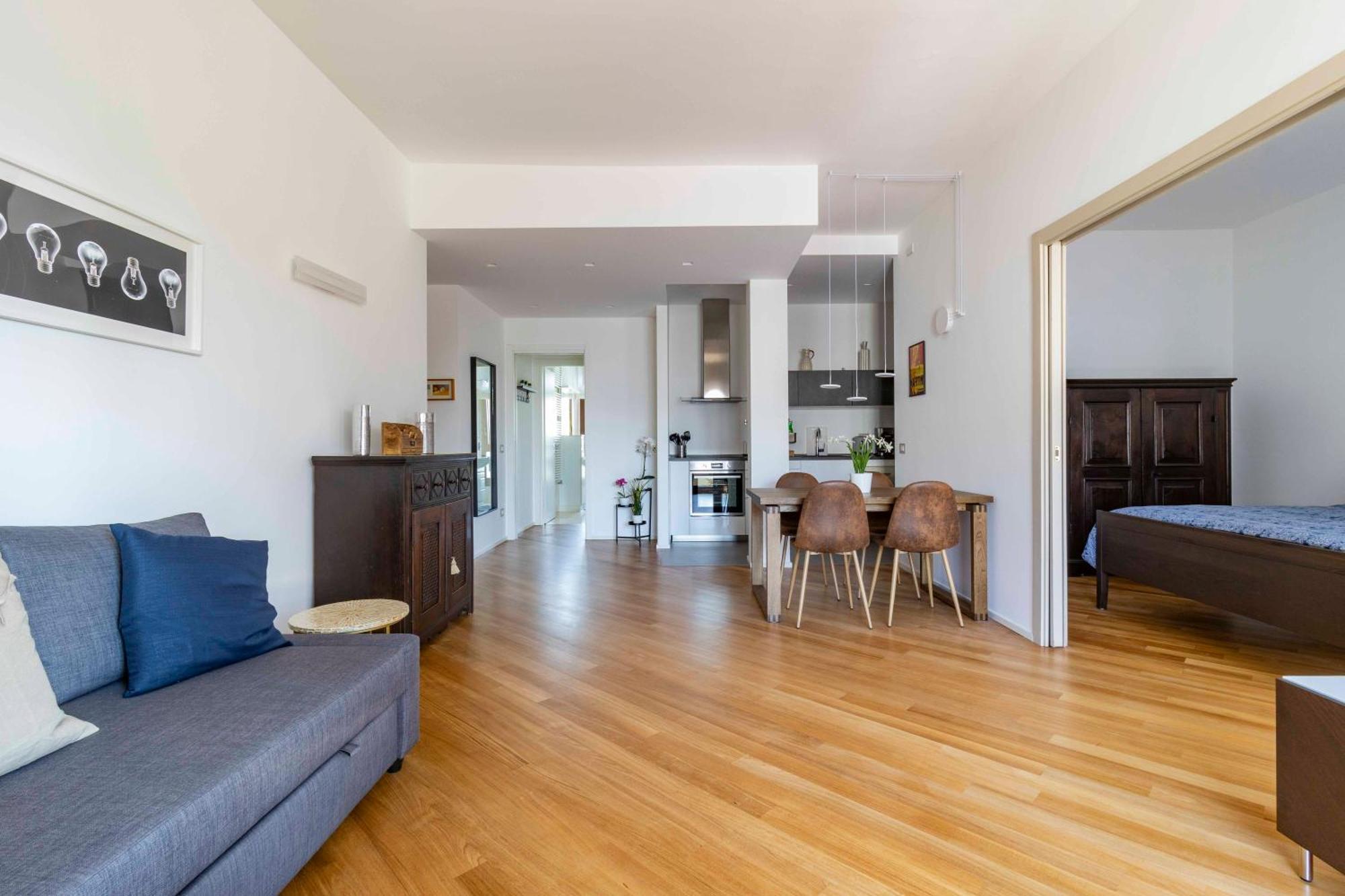 Bright House - Carozzi Milan