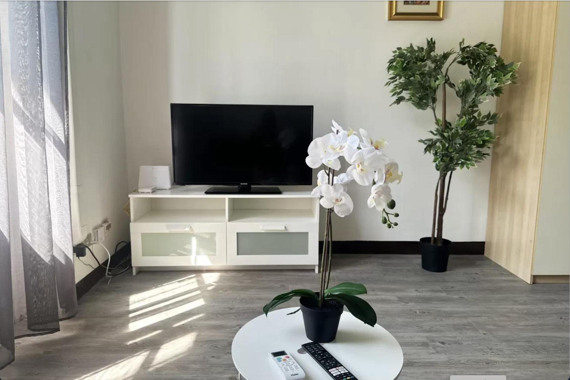 Bwr - Two-room Near Navigli Area, Foppa