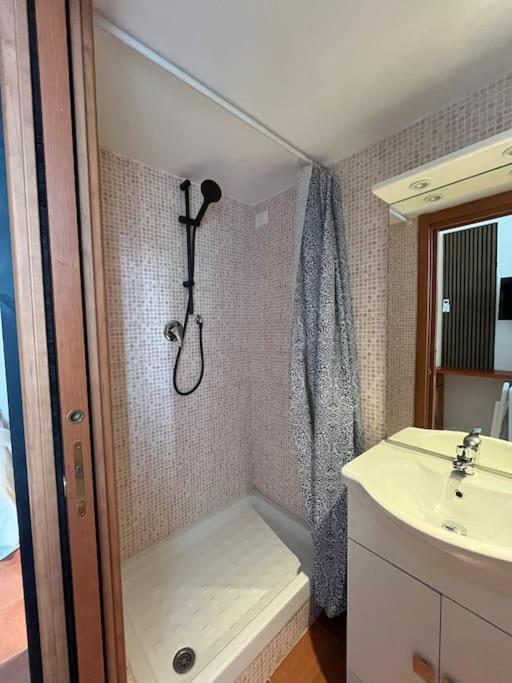 Flat In - Tocino Mini Casa Appartamento Milano