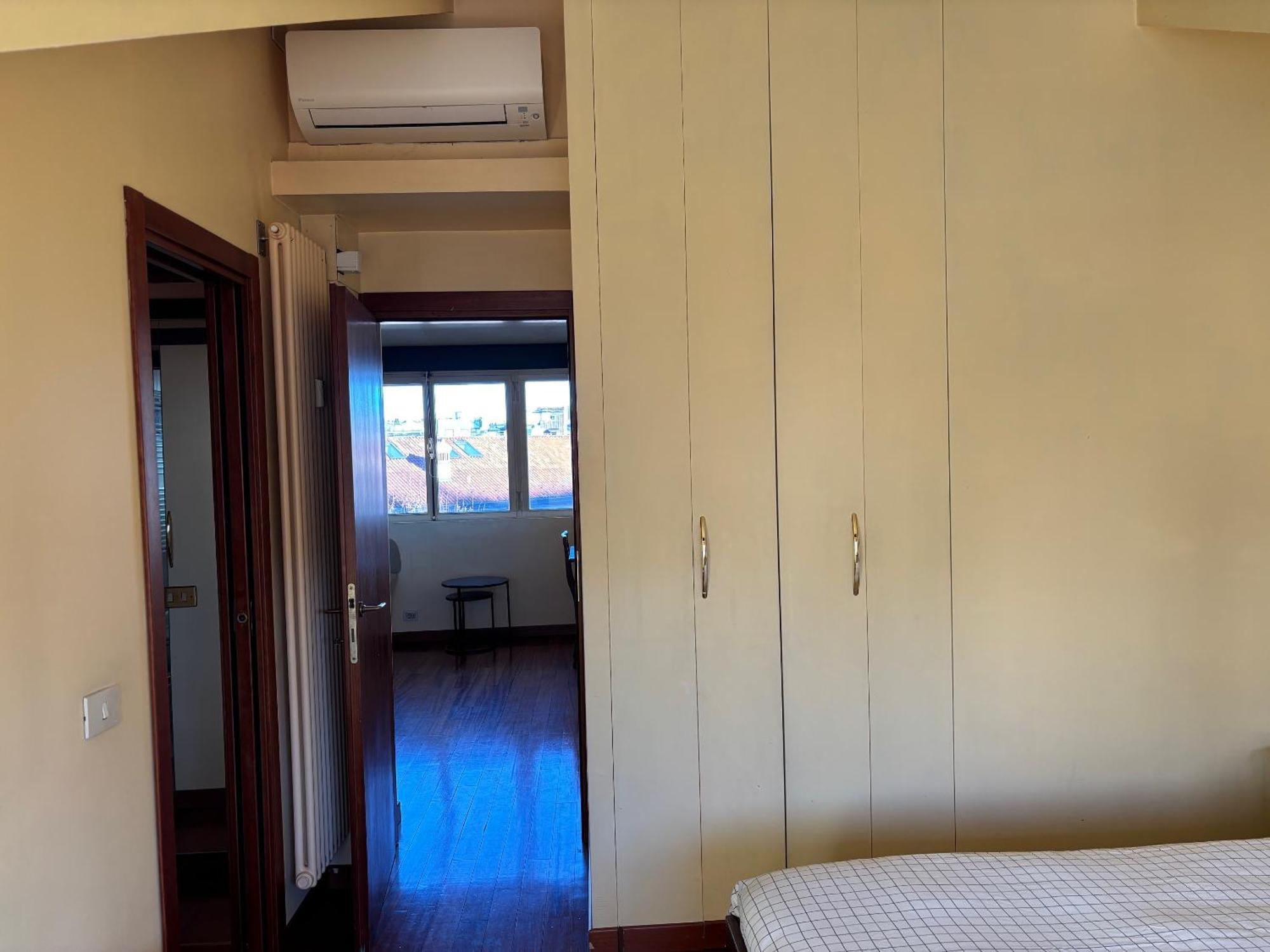 Penthouse In Fashion District Of Milan, Close To Montenapoleone, Duomo, Scala Milano