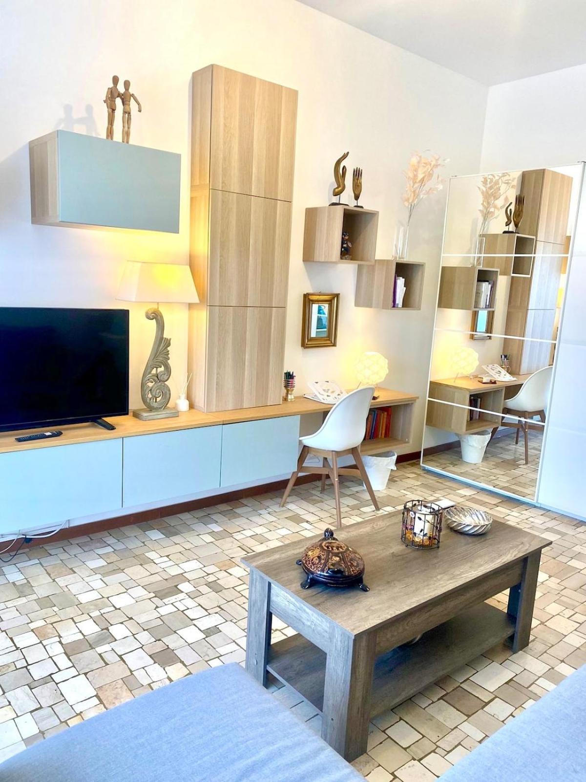 La Dolce Darsena - Your Escape Near Navigli And Duomo Apartment