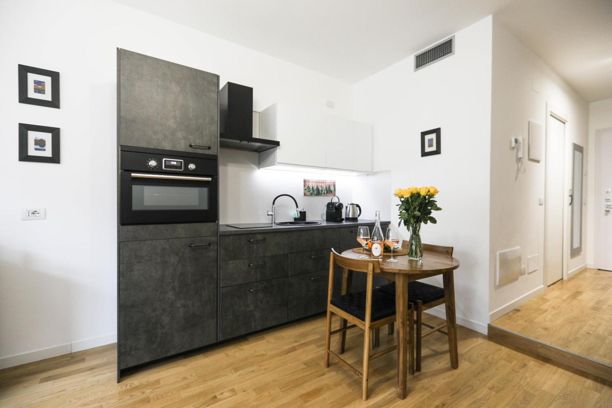 Moderno Centro Milano, Metro Loreto Apartment