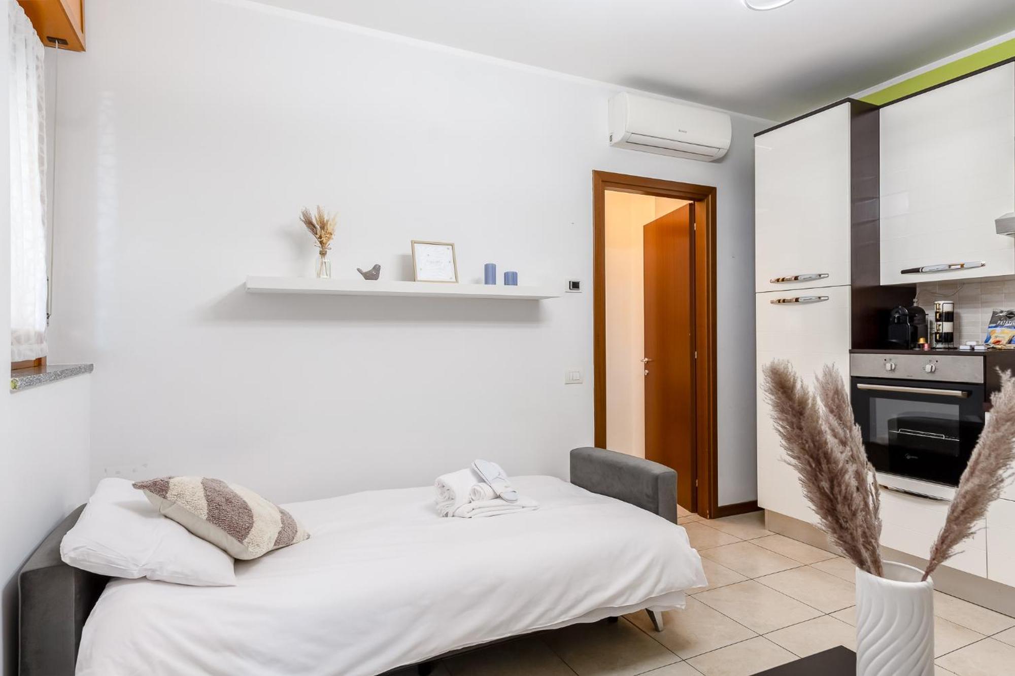 Apartment Certosa Charm - Free Garage Parking By Innstay Milan