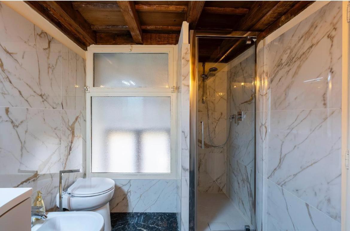 10 Minutes From The Duomo - Elegant Maison