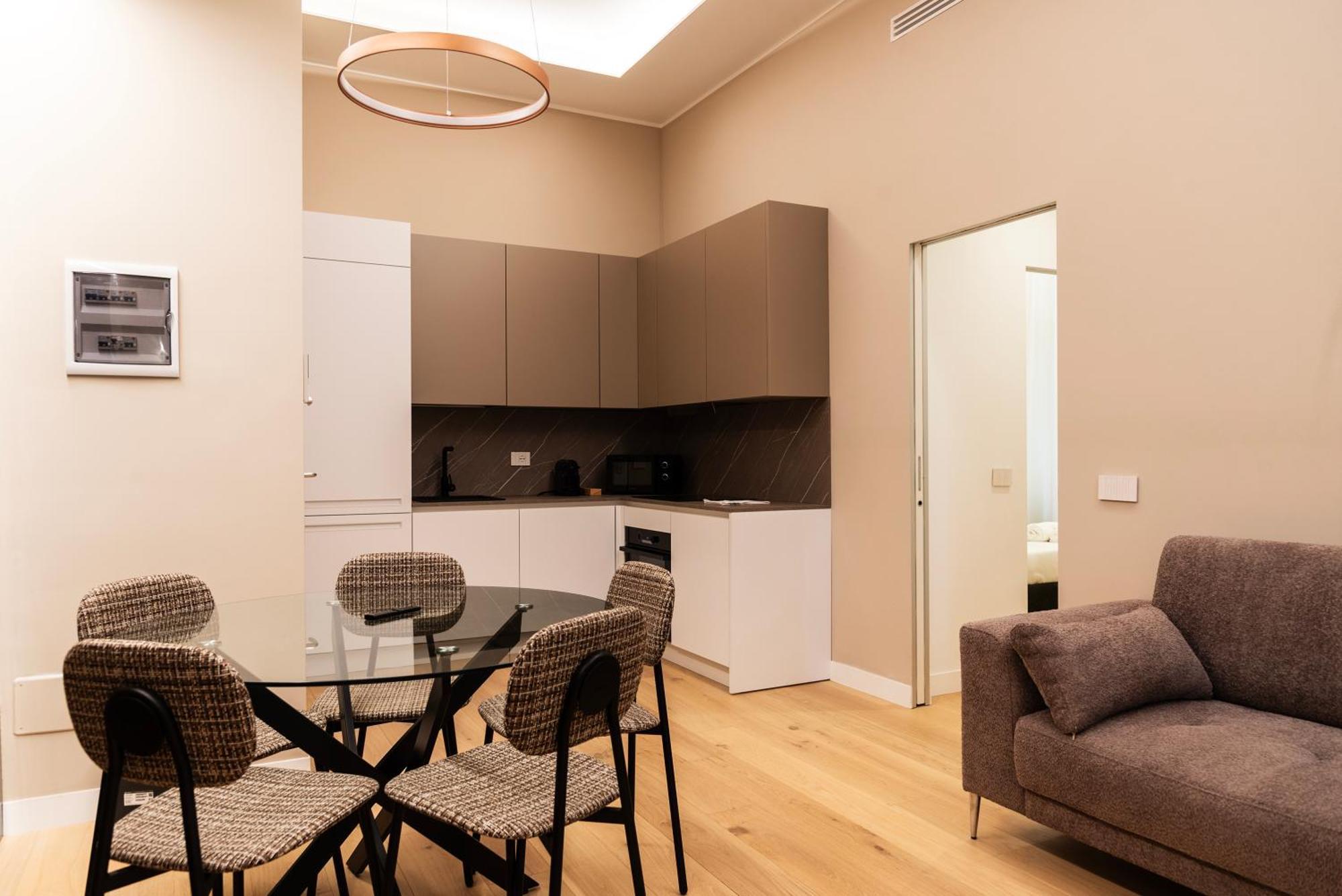 Appartamento Youhosty - 2 Bedroom Porta Venezia *