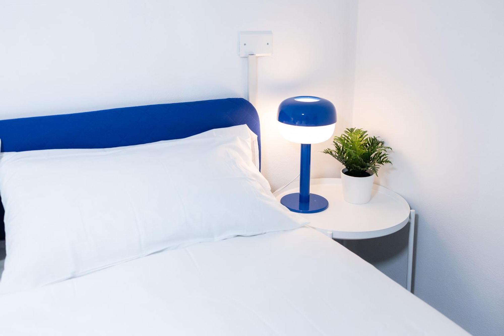 Blue Loft In The Heart Of Milan, Next To Metro Station Leilighet