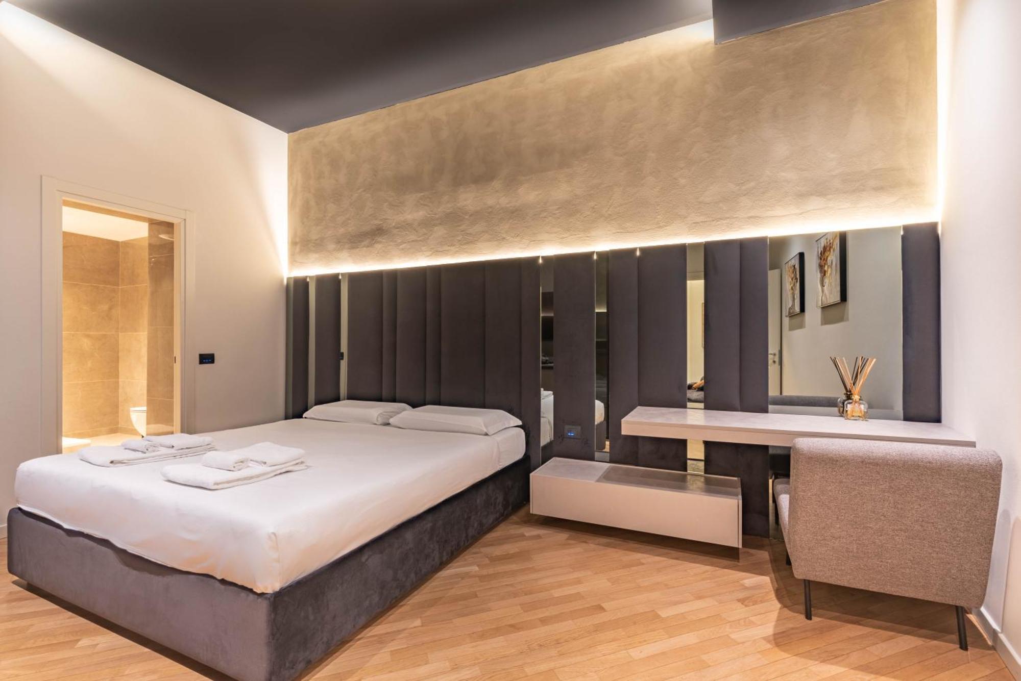 Apartment Moscova Luxury In Brera With Wifi And 3 Bedrooms Milan