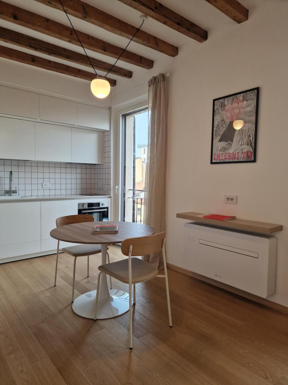 Camparino Apartment, 10 Min From The Duomo, Appartamento