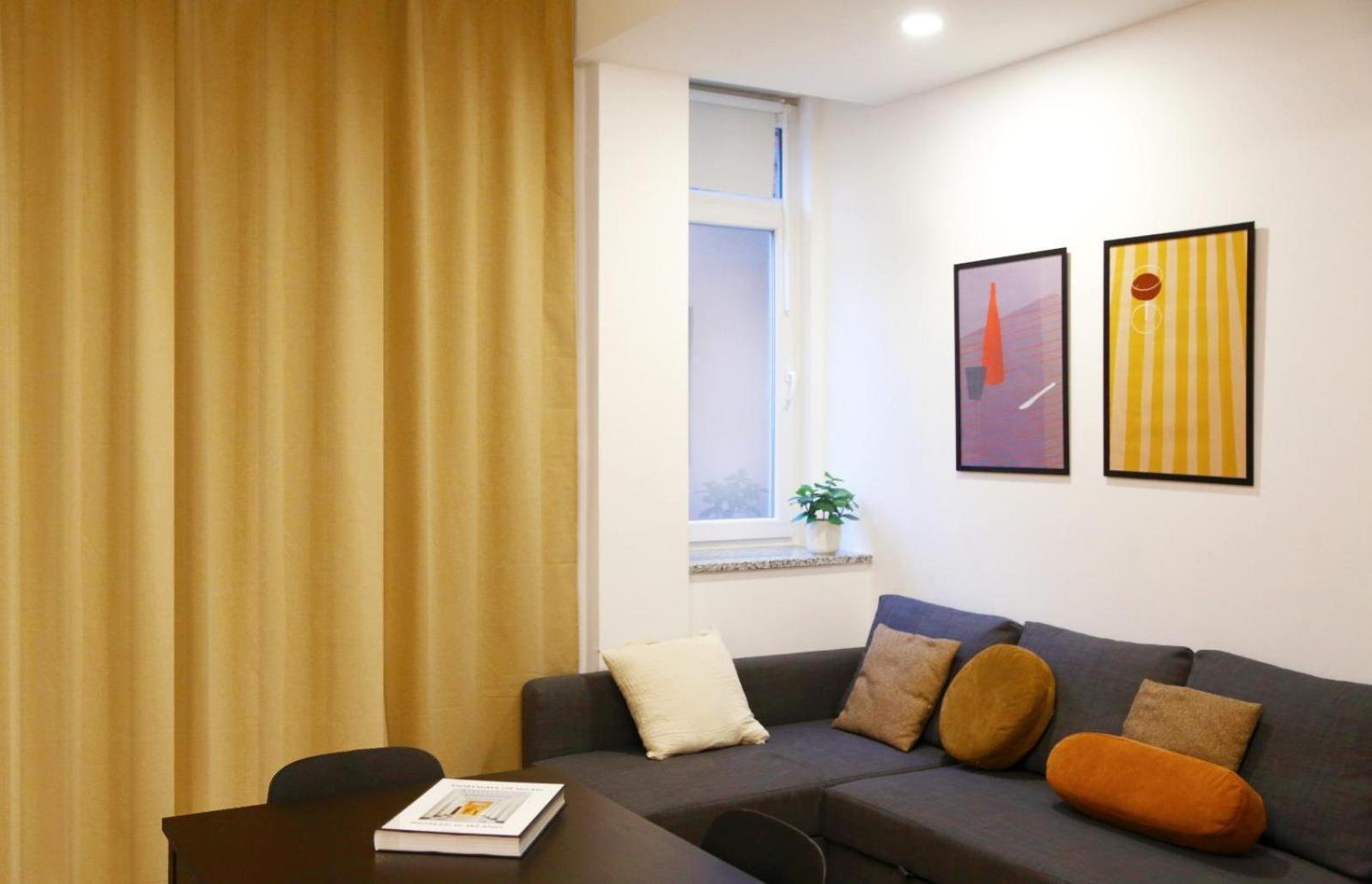 Apartment Cozy Design In Piola-citta Studi