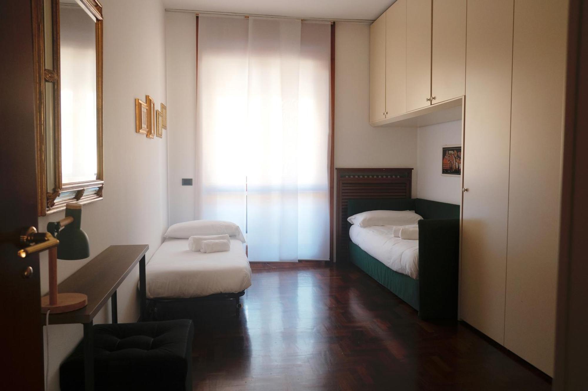 Bwr - Near Mico, Alberti Appartement