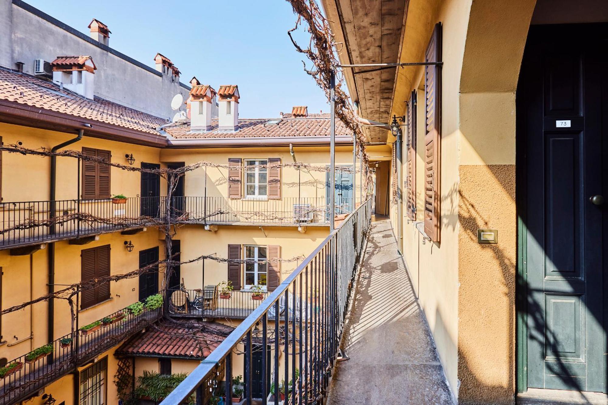 Appartamento Splendido Monolocale Sui Navigli Milano