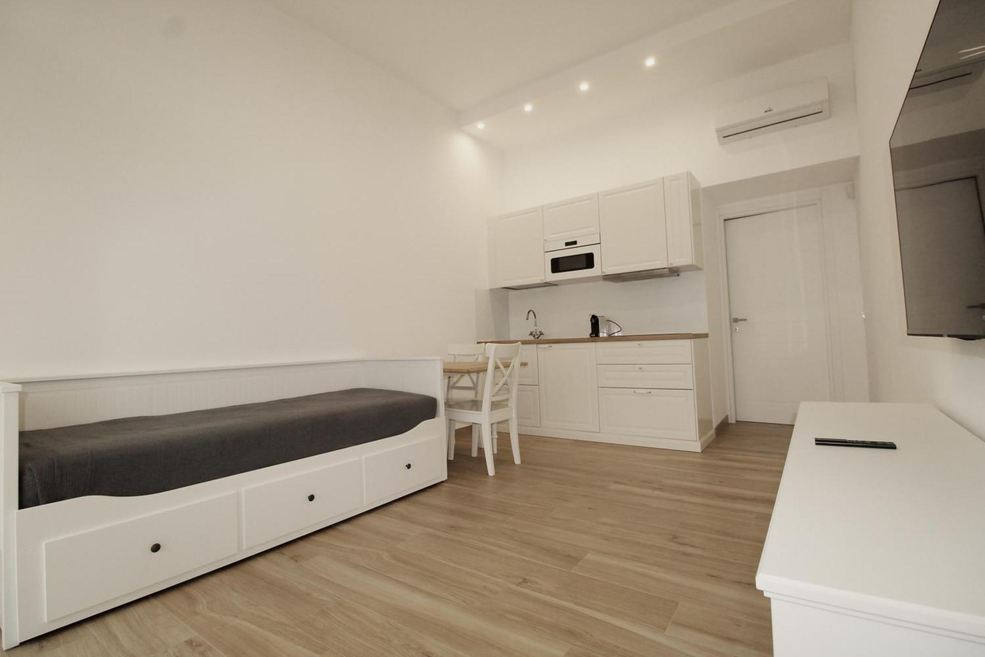 Logical Via P Rossi 19 Apartment Mailand