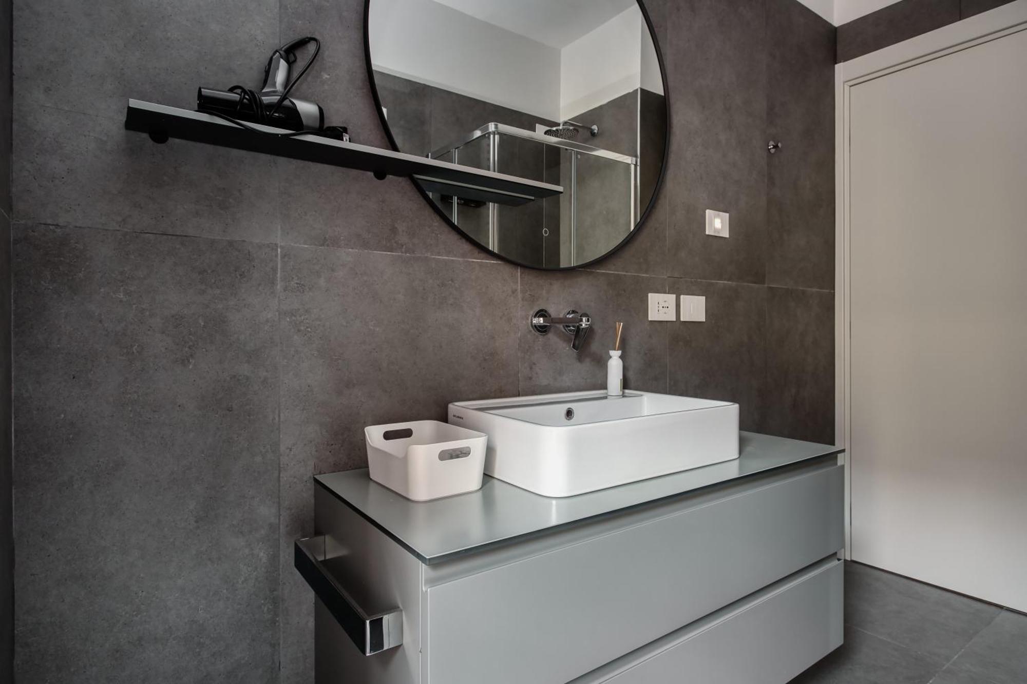 Domusmi Petrella 4 Milano