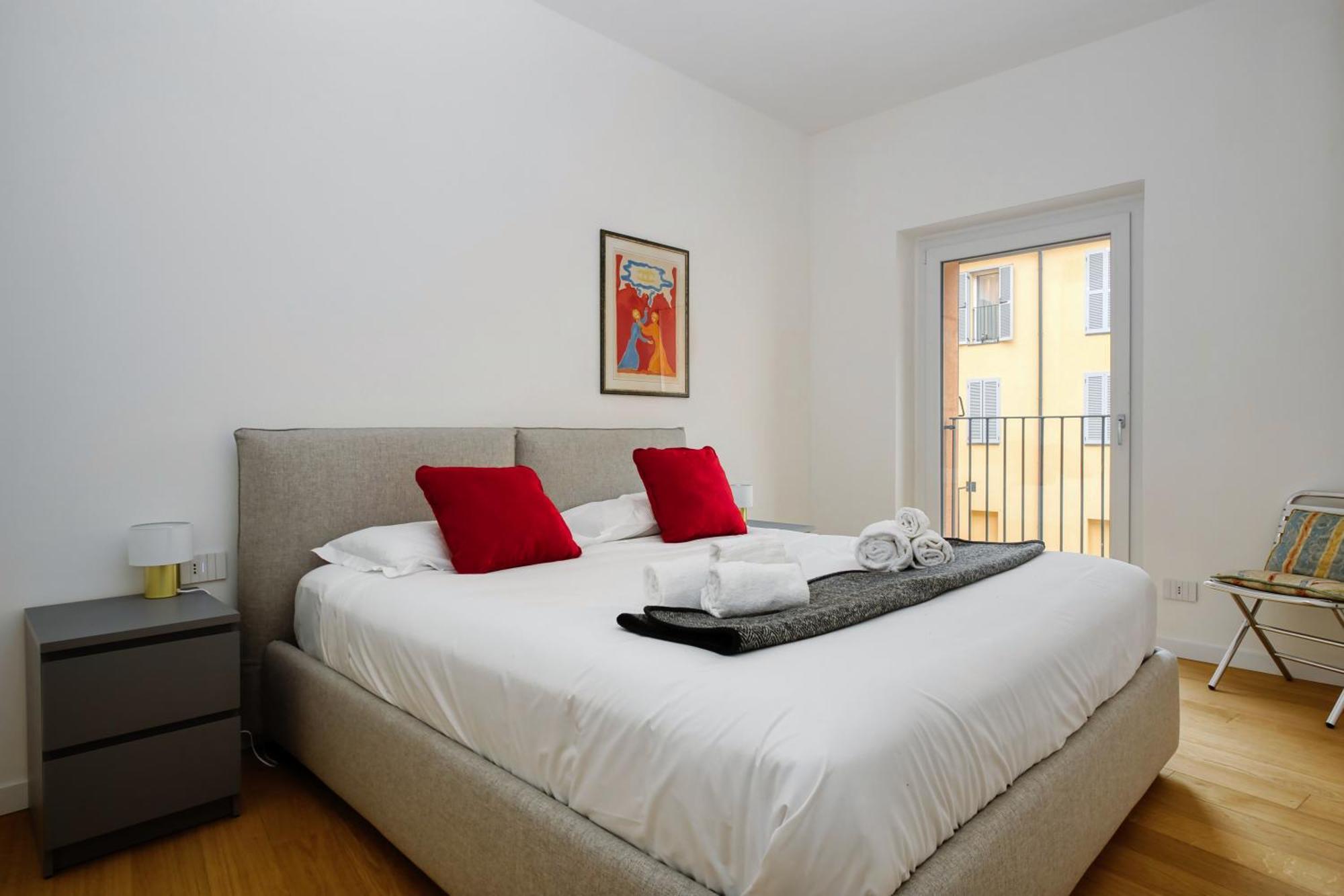 Domusmi Petrella 4 Milano