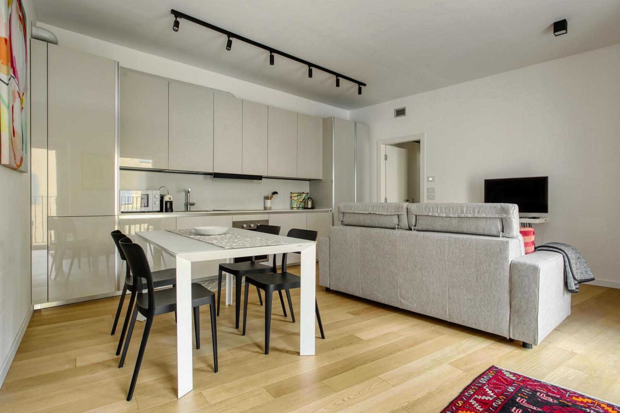 Domusmi Petrella 4 * Milano