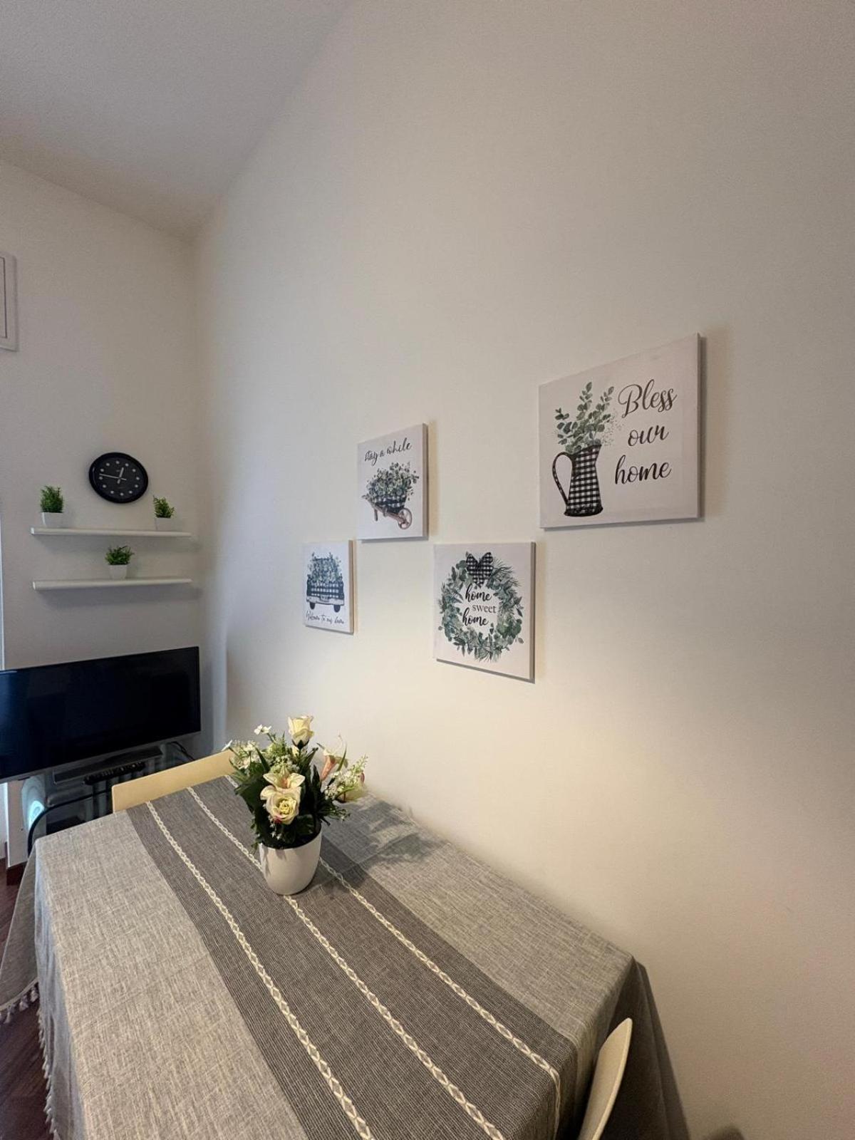 Bocconi - Porta Romana 4 Da Letto Con 2 Bagni Privati * Milan