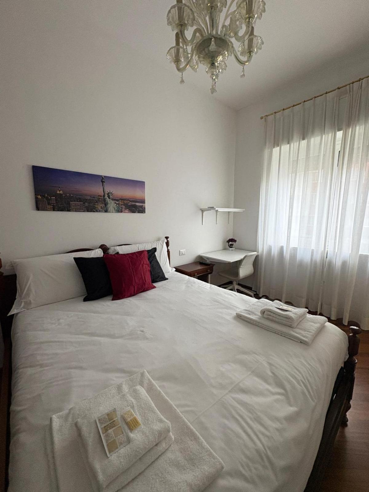 Bocconi - Porta Romana 4 Da Letto Con 2 Bagni Privati Milan