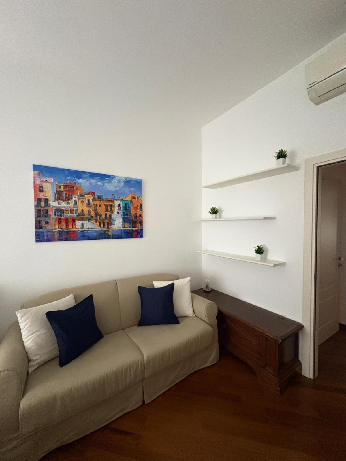 Bocconi - Porta Romana 4 Da Letto Con 2 Bagni Privati