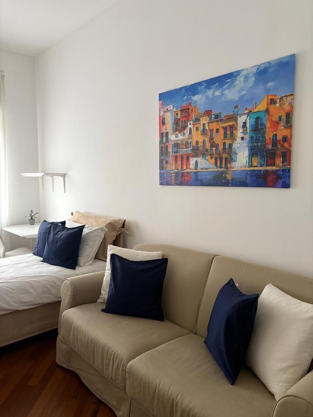 Bocconi - Porta Romana 4 Da Letto Con 2 Bagni Privati *