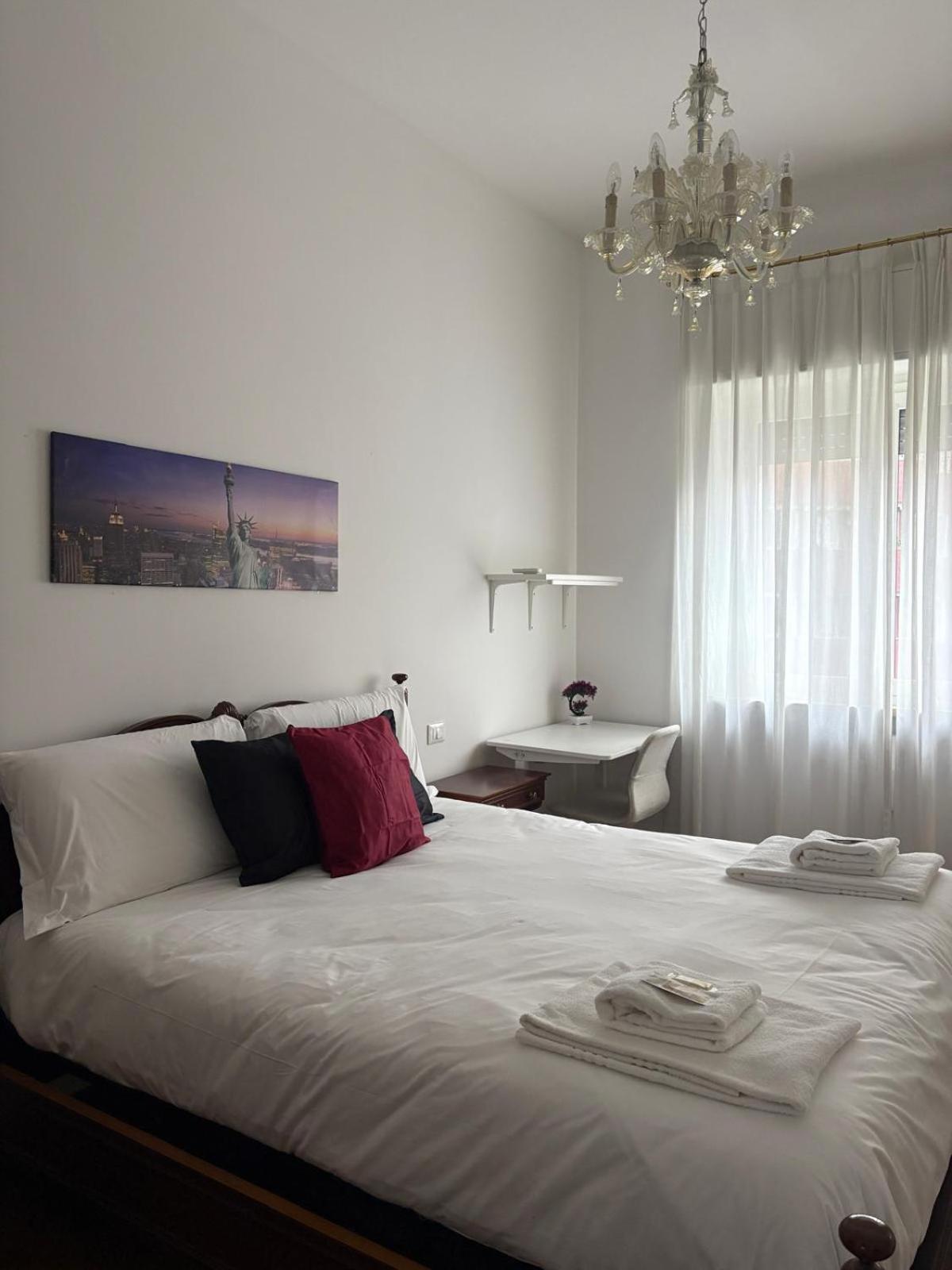 Bocconi - Porta Romana 4 Da Letto Con 2 Bagni Privati Milan