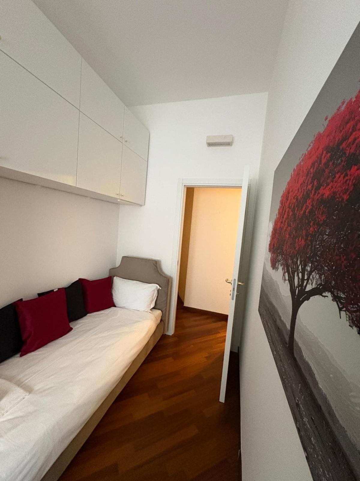 Bocconi - Porta Romana 4 Da Letto Con 2 Bagni Privati Milan