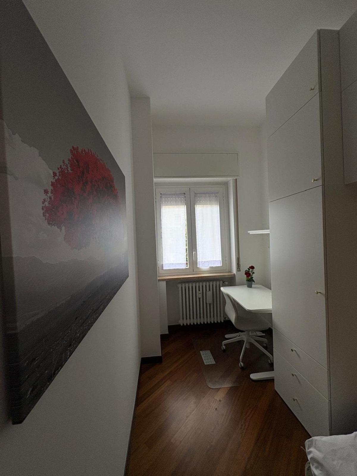 Bocconi - Porta Romana 4 Da Letto Con 2 Bagni Privati *