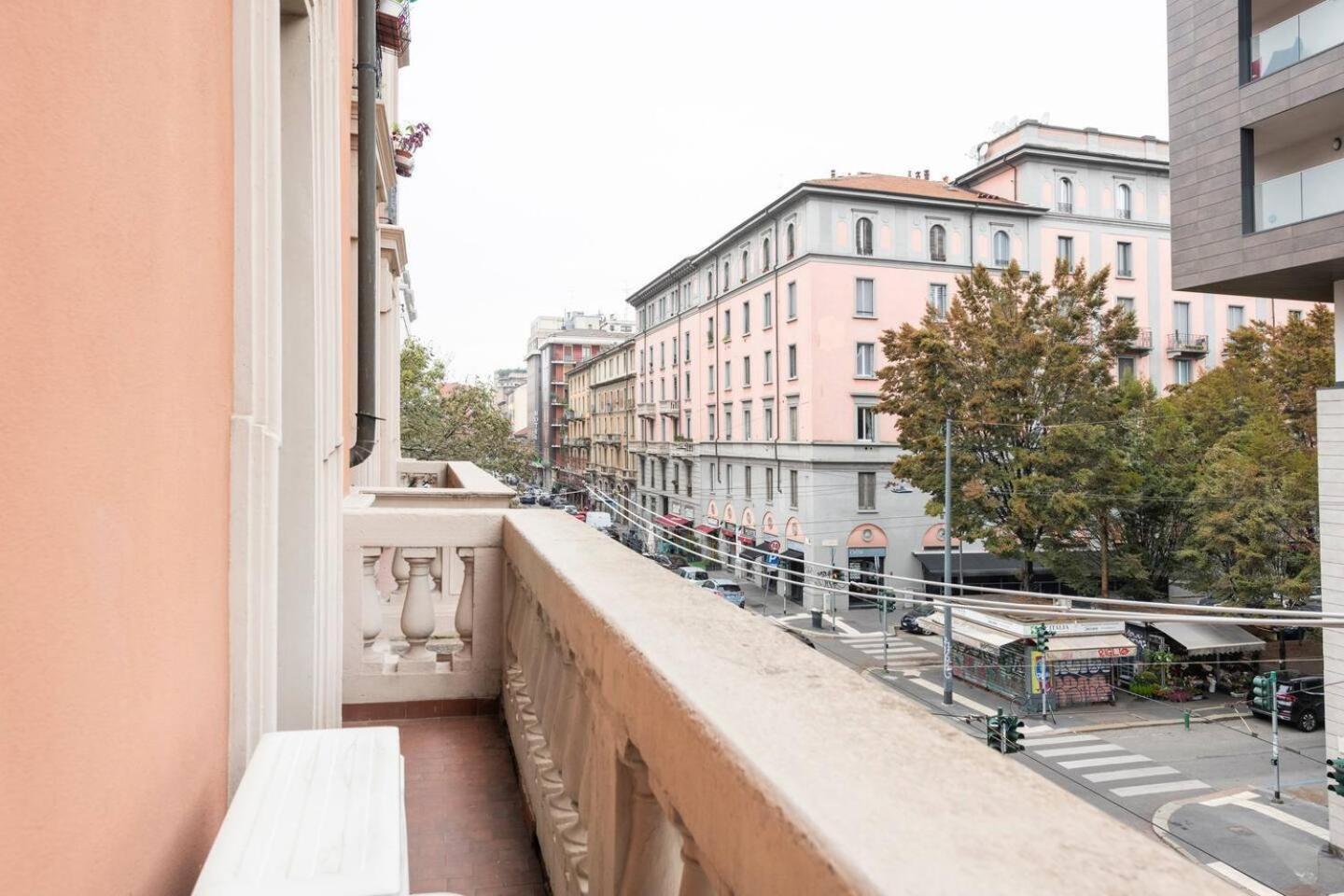 Bocconi Ampio Trilocale Leilighet *