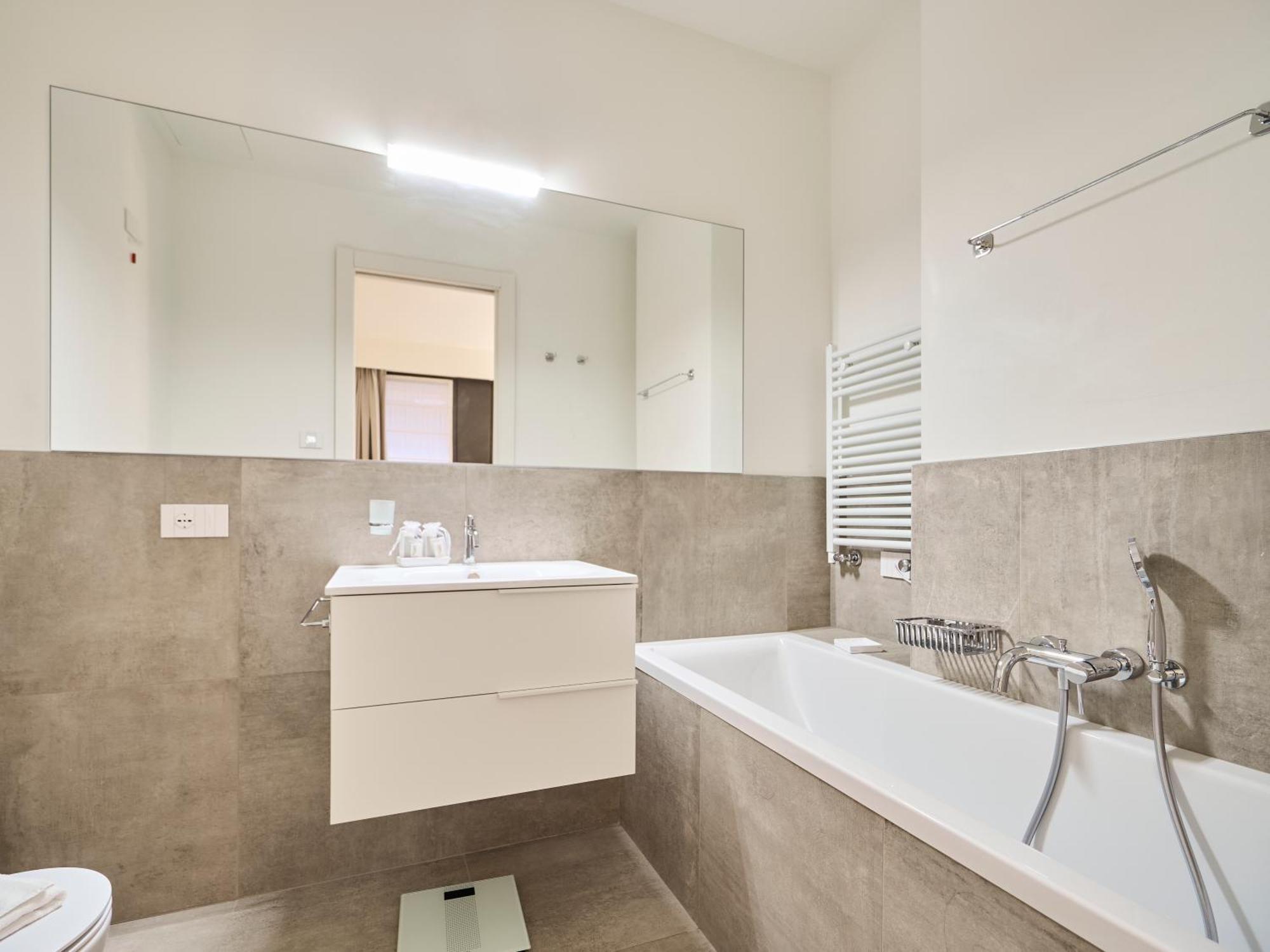 Stylish Two Bedrooms Washington 4th Floor - Mirable Pm Appartamento *