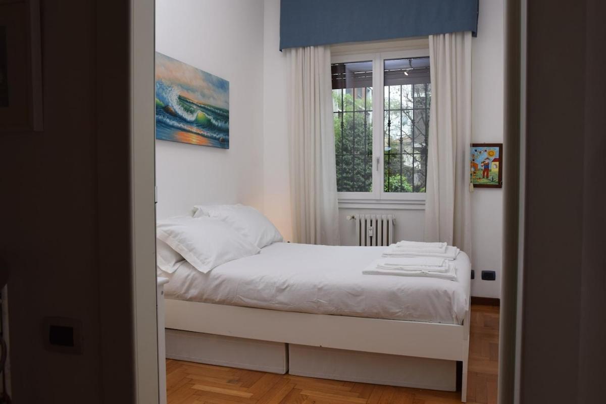 Appartement Elegante Apartmento Citylife Fiera Milaan