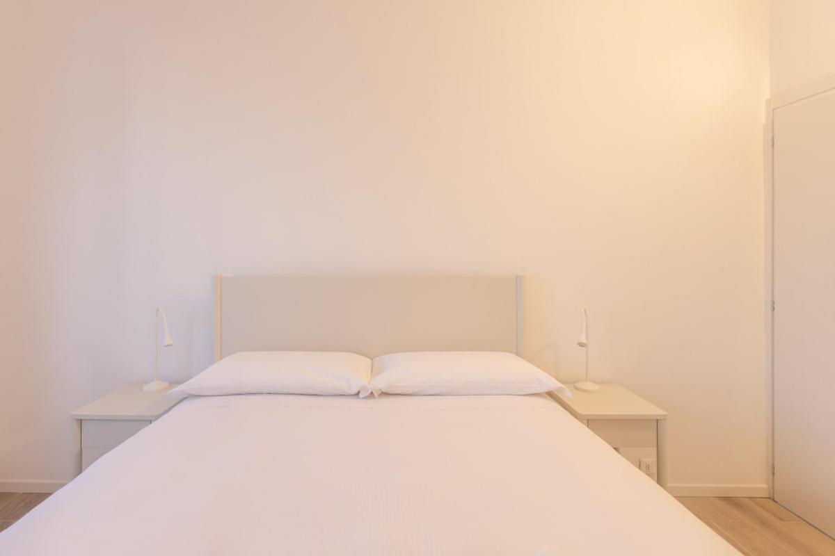 Modern 2 Bedrooms Tortona Via Savona - Mirable Pm Milan