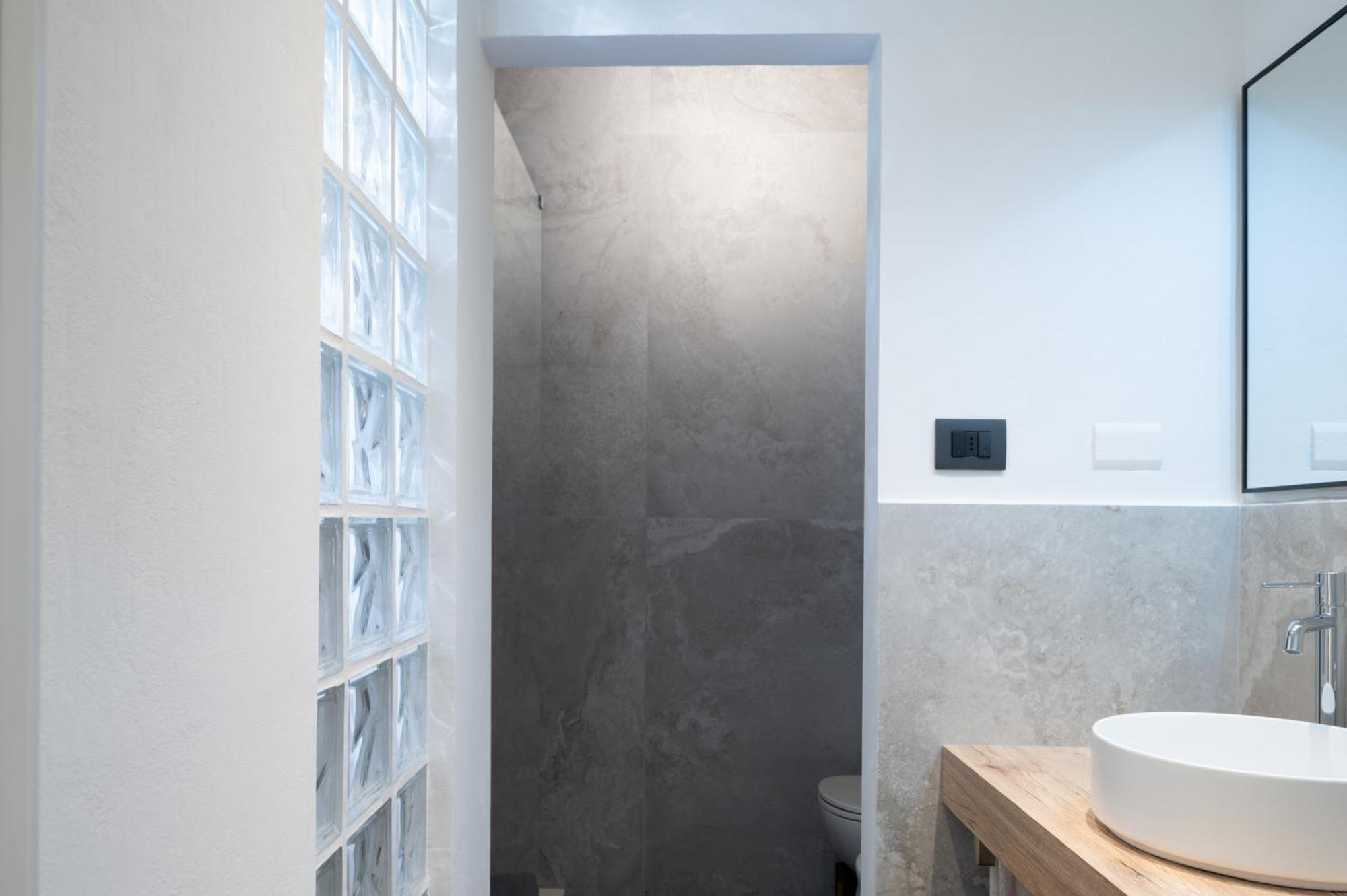 Maison Saint Michel Monte Nero Milano
