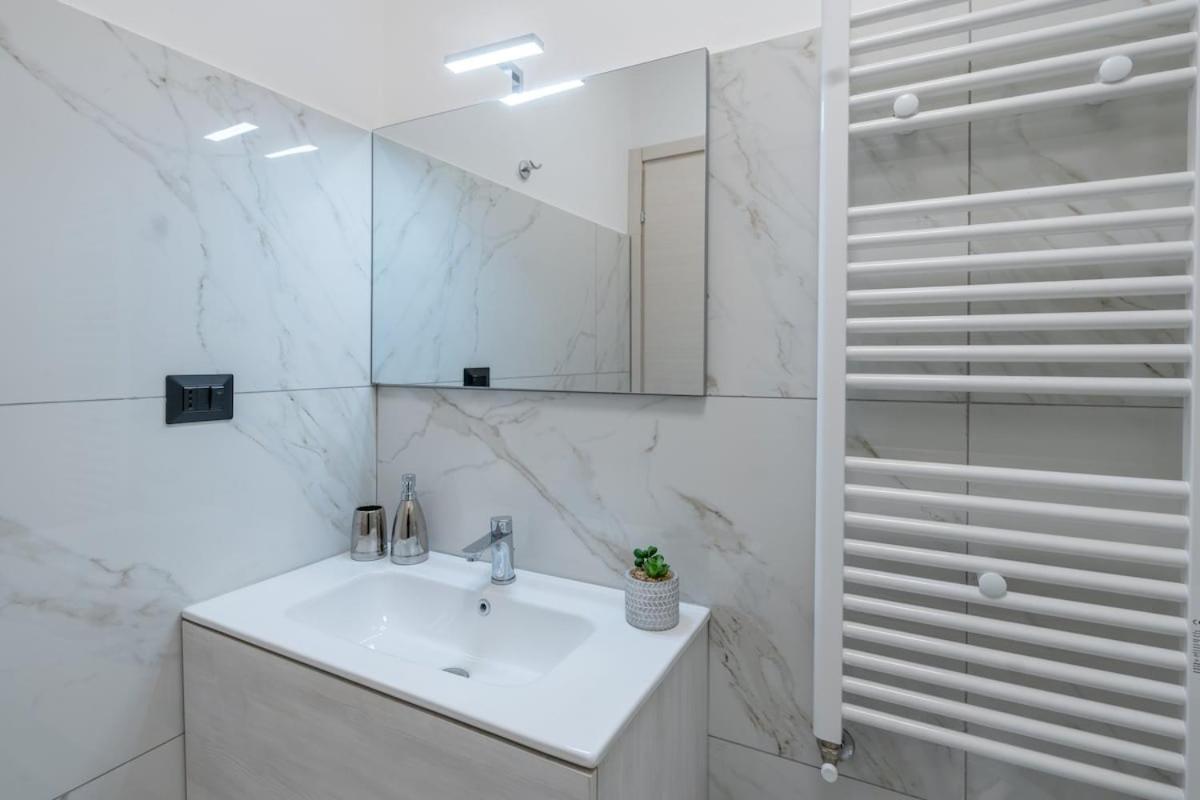Appartamento New With 4 Bedrooms