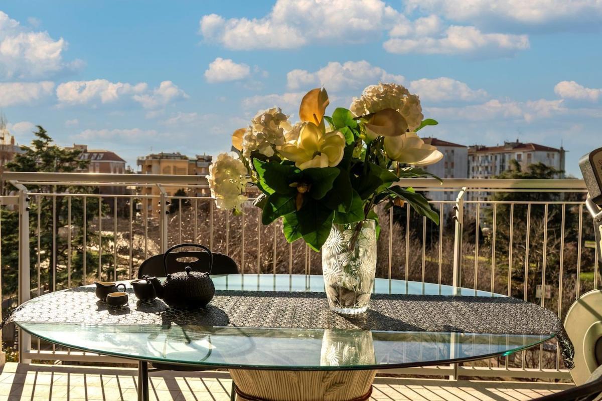 New With 4 Bedrooms * Milano