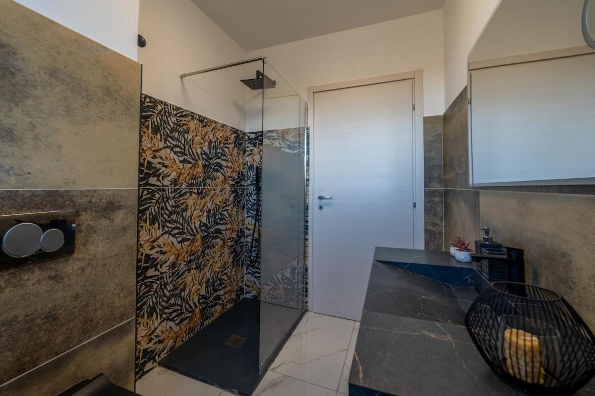New With 4 Bedrooms Appartamento Milano