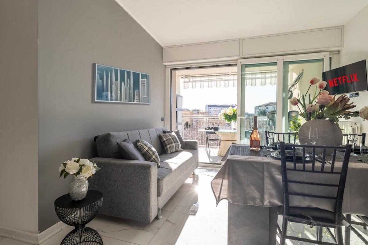New With 4 Bedrooms * Milano