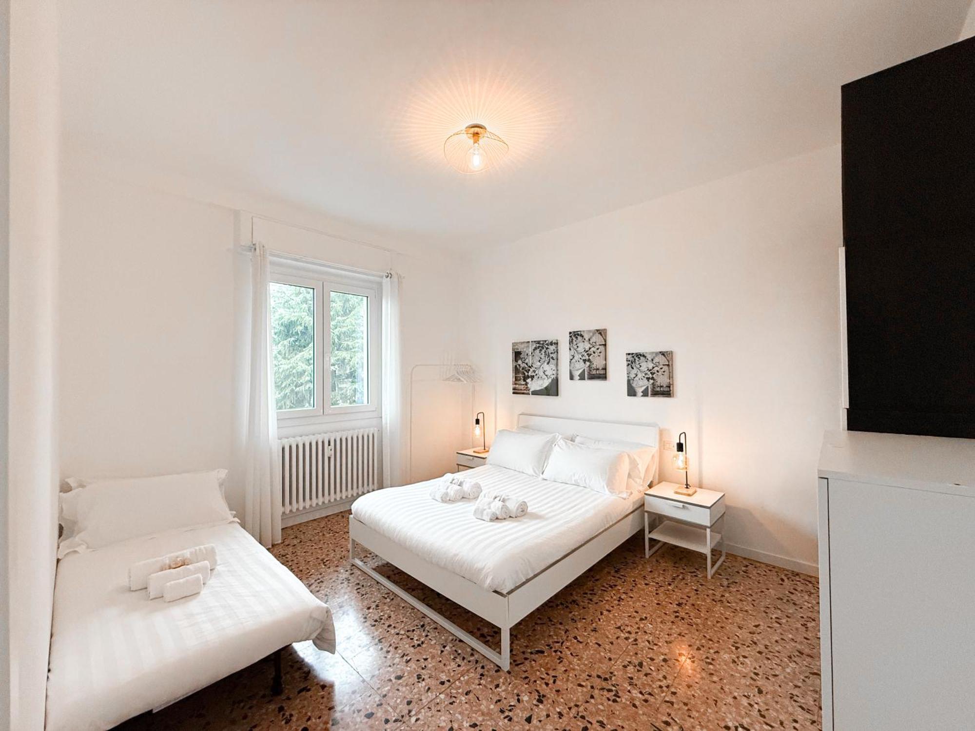 Free Park, 100m From San Siro, Derby Two-room * Milano
