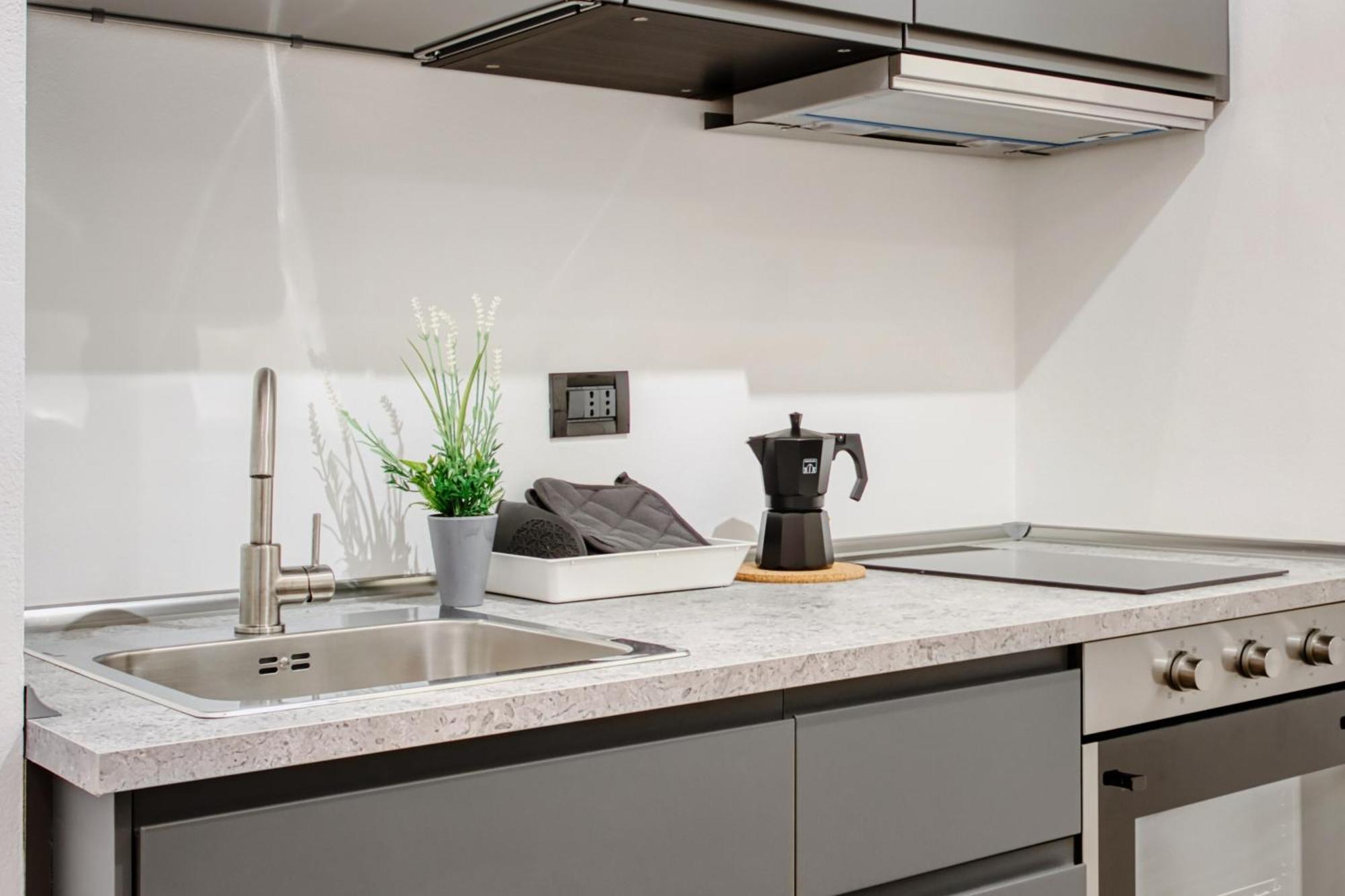 Apartment Joivy Chic & Classy Near The Centre Of