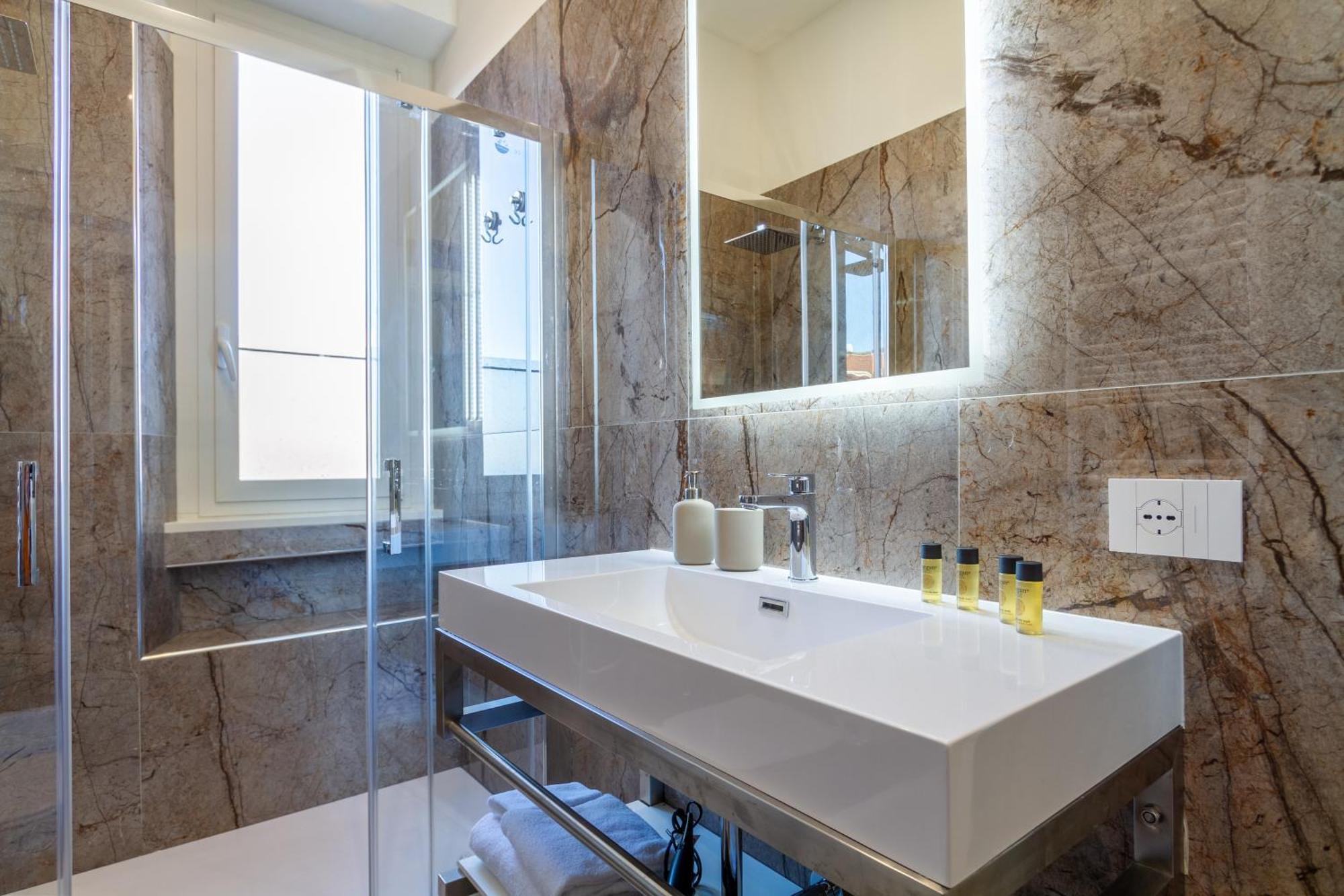 Station 10 Min Apartment Milan